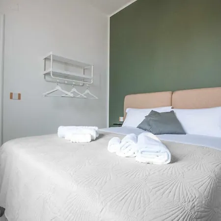 A Mare Apartment *